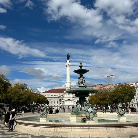 Apartment Elegant 2br Heart Of Lisbon