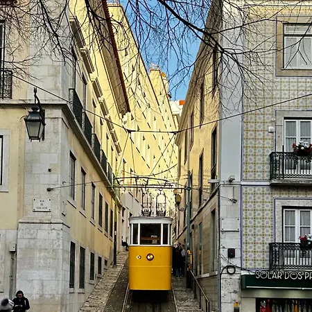 Elegant 2br Heart Of Lisbon